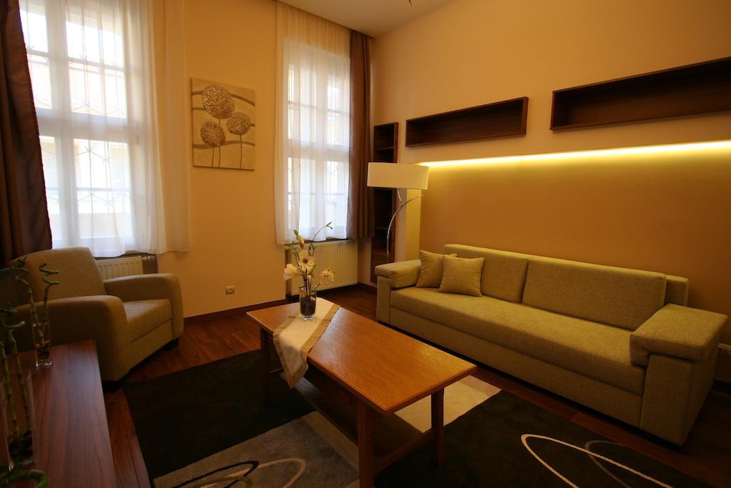 Nn Apartman Boedapest Kamer foto
