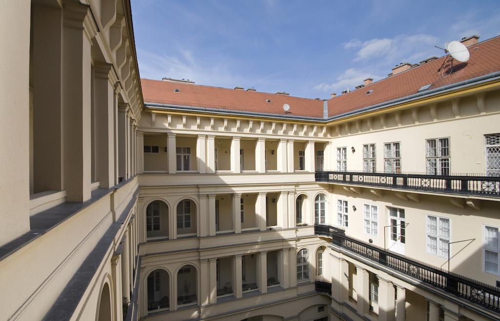 Nn Apartman Boedapest Kamer foto